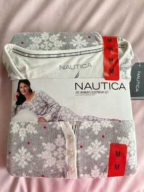 Nautica Women's Grey and Pink Snowflake 2-Piece Sleepwear Set